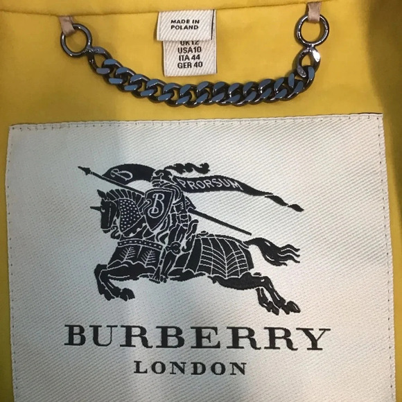 Burberry Women's Yellow Button Down Trench Coat Size-10 - Picture 7 of 9